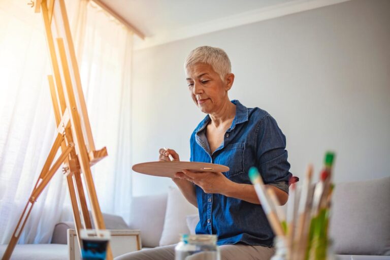 5 Hobbies Seniors Can Pick Up in Retirement
