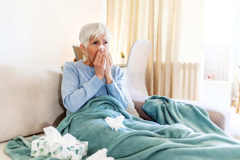 Pneumonia in Seniors: What Are the Signs to Look Out For?