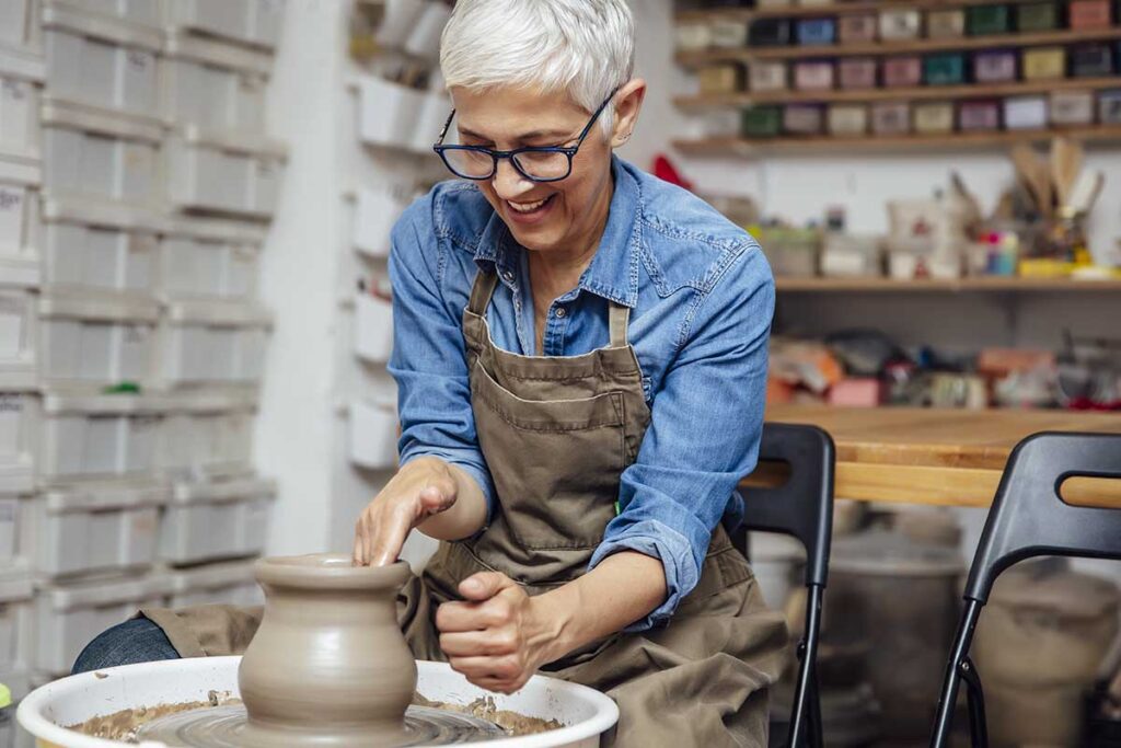 What Services Are Provided in Independent Living?